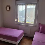 Les 5 Pommiers 6 Pers Gitesdes2vallees Apartment *